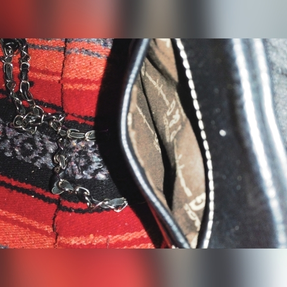 P&G Crossbody bag - Picture 3 of 13